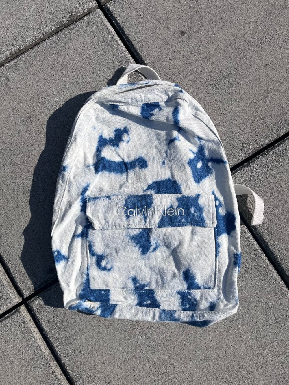 calvin klein blue & white tie dye backpack